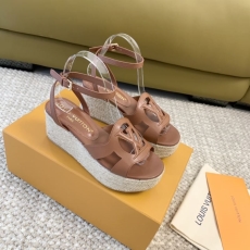 Louis Vuitton Sandals